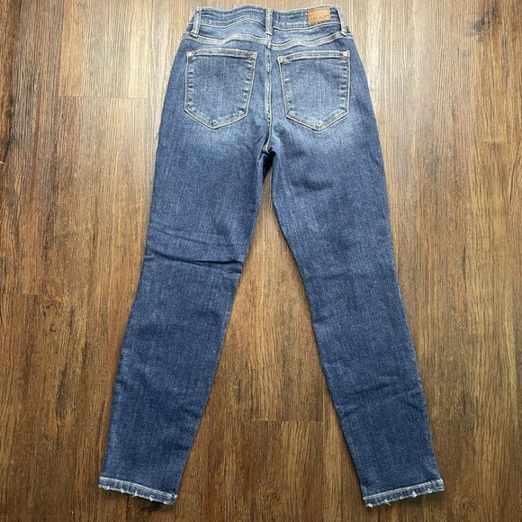 Judy Blue Boyfriend Fit Jeans Women Size 0/24 Mid Rise Dark Wash - Picture 2 of 11